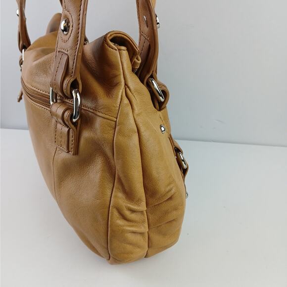 Tignanello 20th Anniversary Y2K Buttery Soft Shoulder Bag Caramel/Camel - Picture 4 of 9